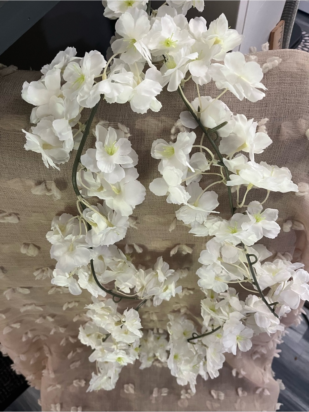 White Artificial Flower Garland Vine